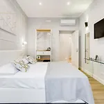 Opera Private By Premium Collection Pensión Roma