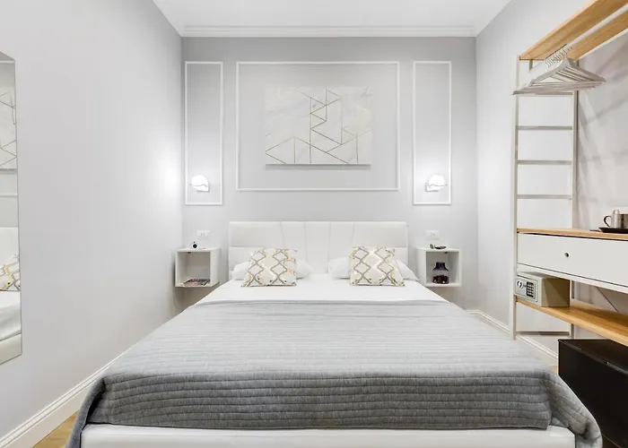 Opera Private By Premium Collection Guest house